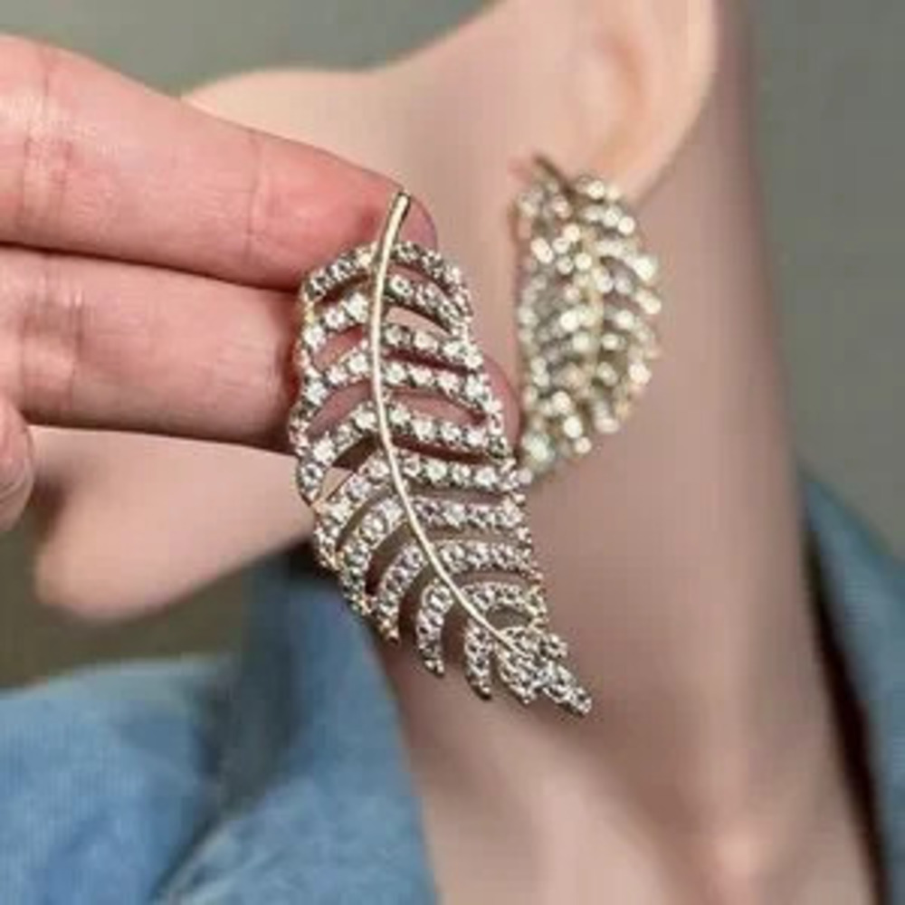 Elegant 18K Gold Plated Leaf Earrings with Cubic Zirconia